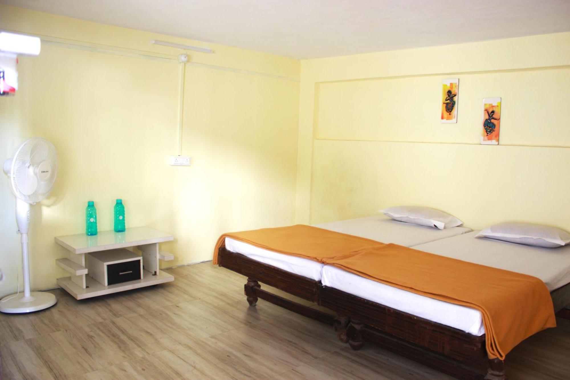 אאורנגבד Gangotri Guest House מראה חיצוני תמונה